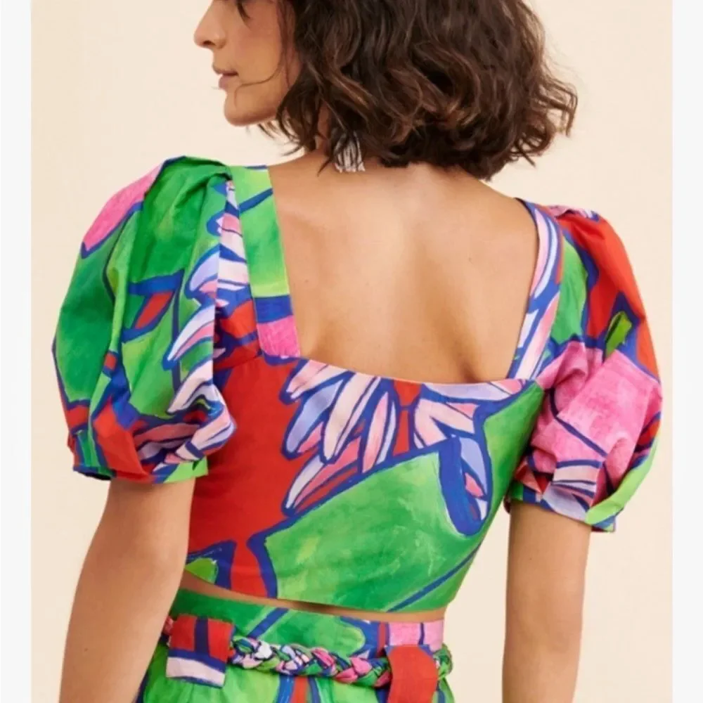 New FARM Rio Tropical Bunch Crop Green Multicolor Puff Sleeve Blouse